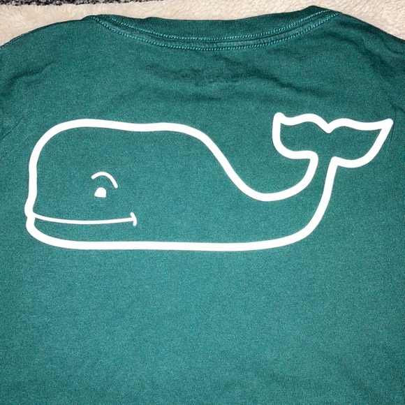 Vineyard Vines Kids’ Whale Graphic Long-Sleeve Pocket Tee, Small - Picture 4 of 6